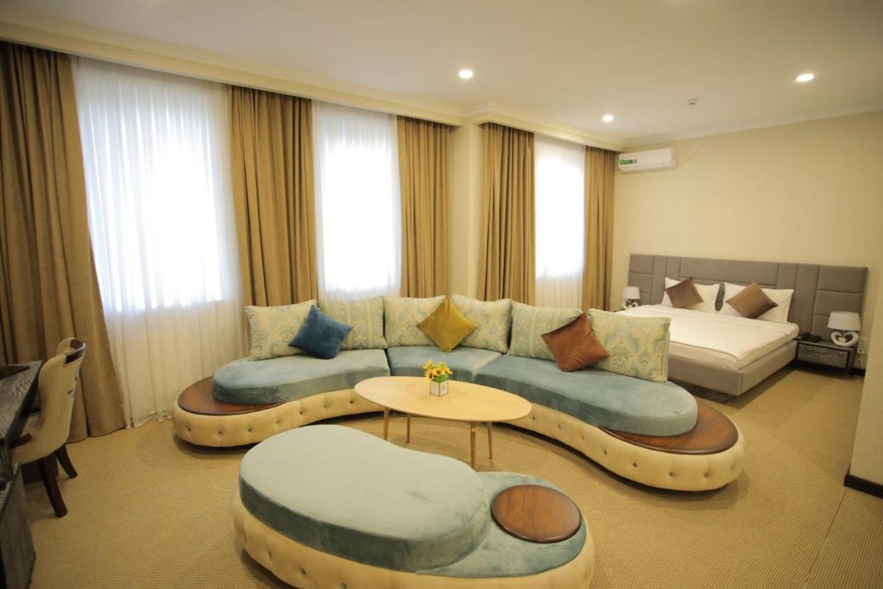 Grand Fergana Hotel Ngoại thất bức ảnh